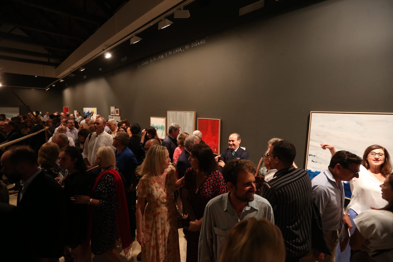 La Sala Italcable abrió sus puertas a esta su primera muestra pictórica