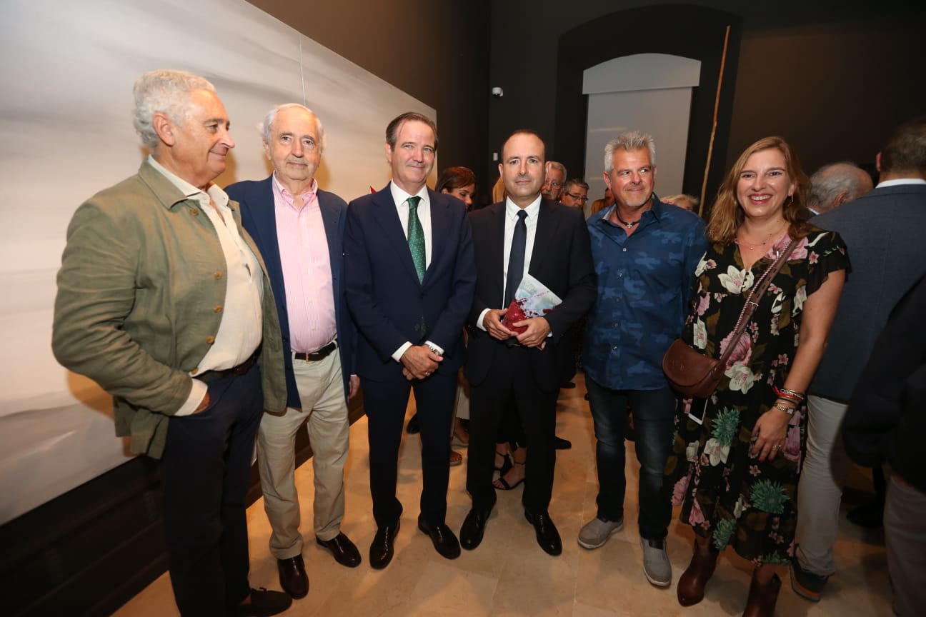 La Sala Italcable abrió sus puertas a esta su primera muestra pictórica