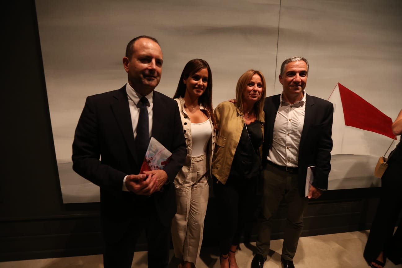 La Sala Italcable abrió sus puertas a esta su primera muestra pictórica