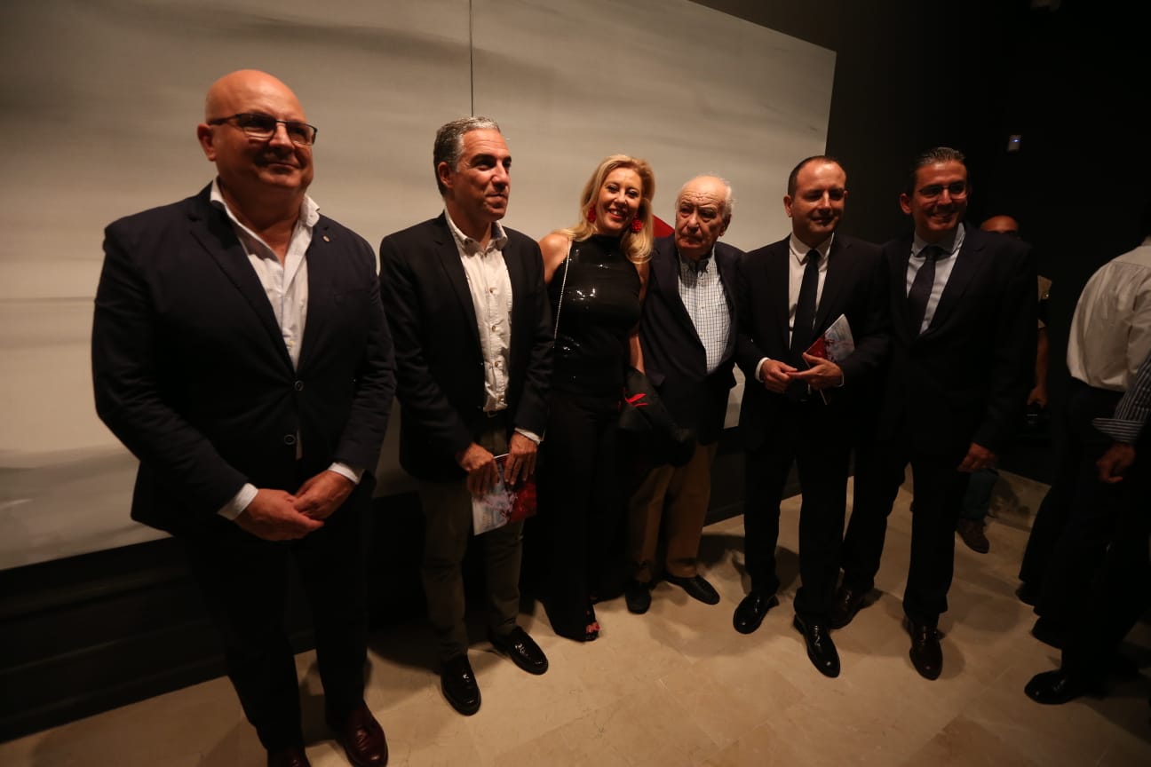 La Sala Italcable abrió sus puertas a esta su primera muestra pictórica