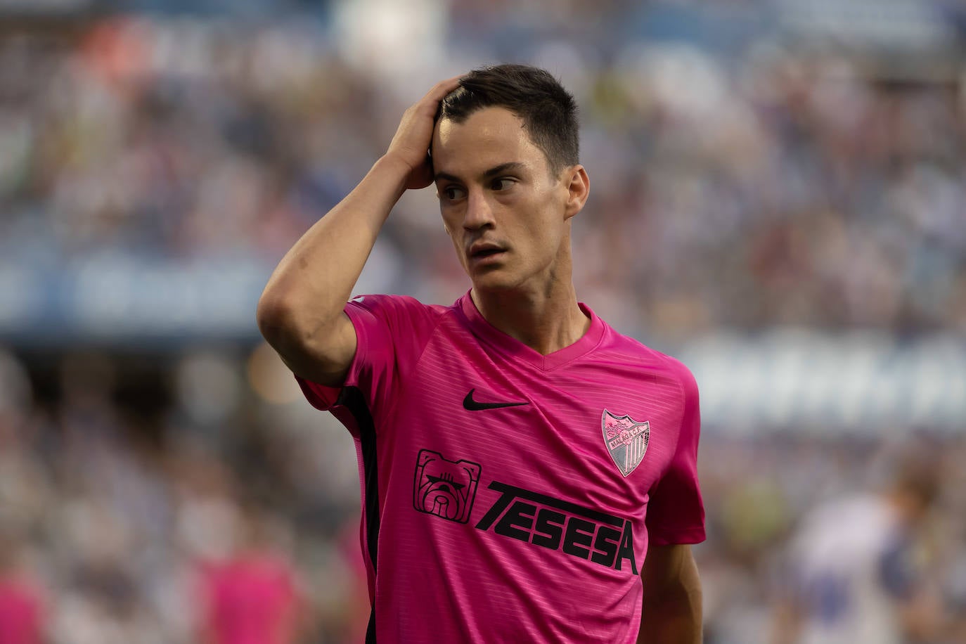 El Málaga acaricia el triunfo, pero al final empata y entra en el descenso