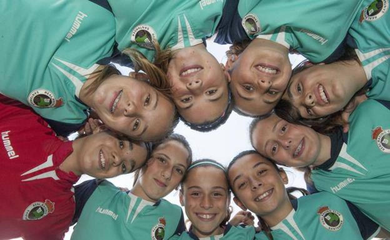 El Racing tendrá una sección propia de fútbol femenino