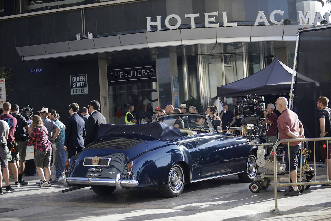 Fotos: El rodaje de &#039;The Crown&#039; por el centro de Málaga, en imágenes