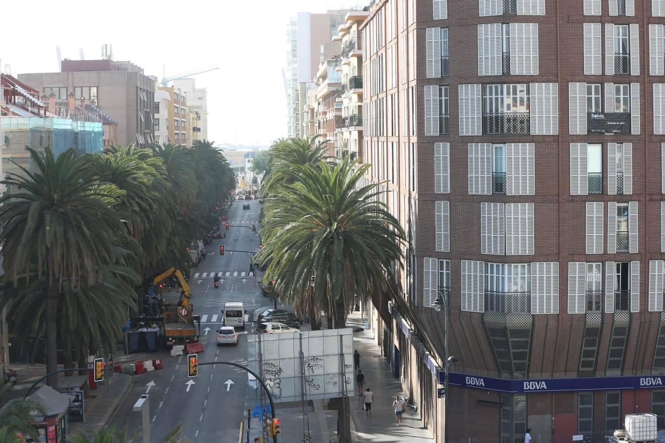 Los coches vuelven a circular en sentido sur por la Alameda de Colón