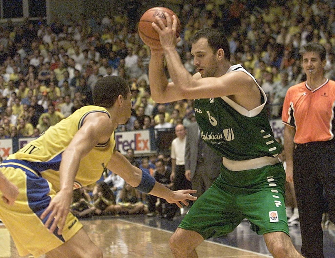 9.º Mrsic, otro histórico del Unicaja, con una enorme variedad de recursos ofensivos y mucho talento. Anotó 2.275 puntos en 152 encuentros