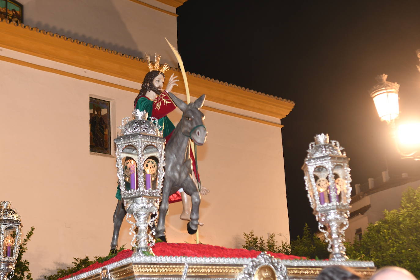 Salida extraordinaria de la Pollinica de Marbella por su 50 aniversario