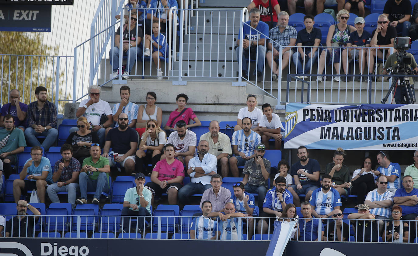 Los aficionados apoyan en La Rosaleda al equipo pese a que volvió a perder