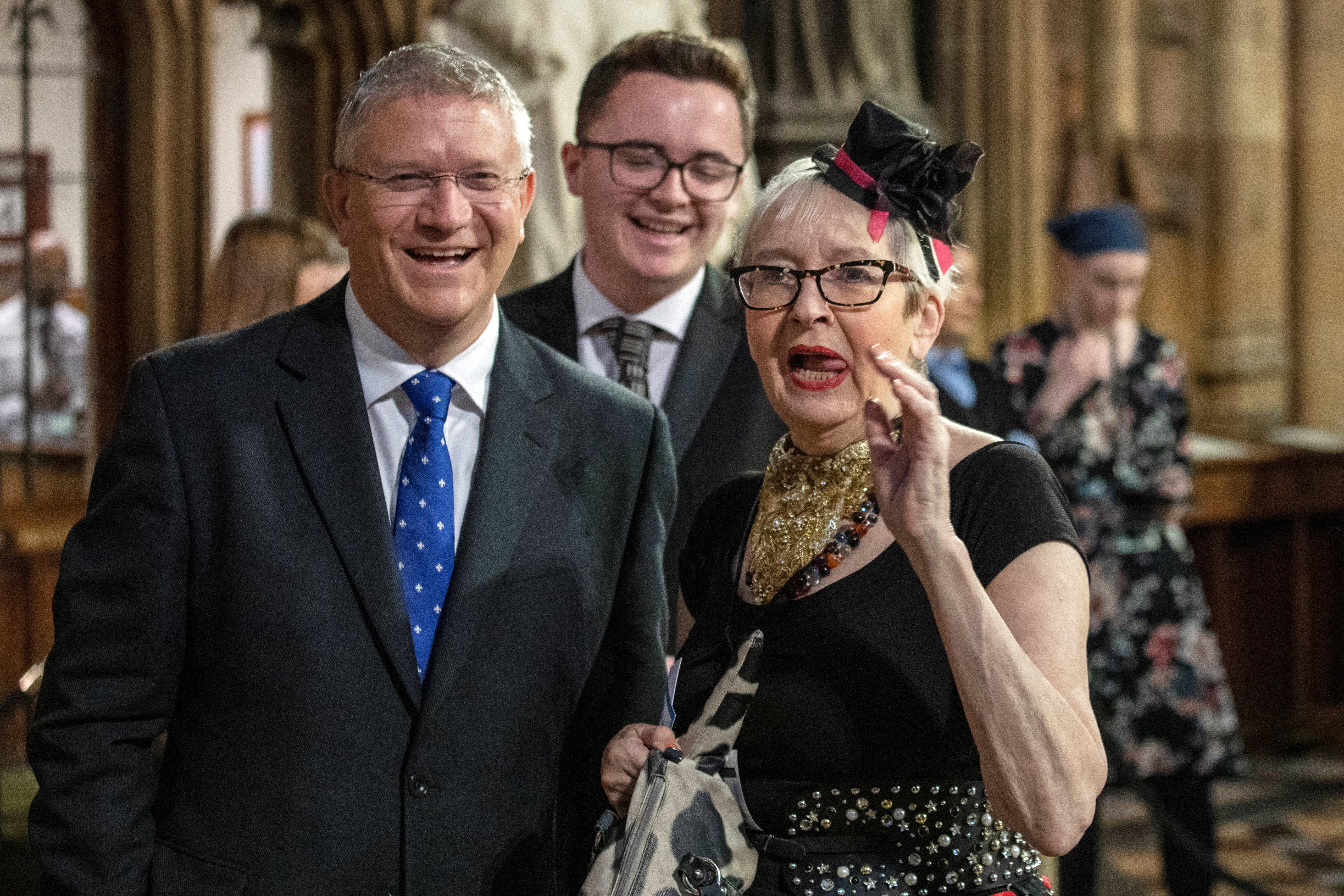 La monarca inaugura el nuevo curso de la cámara en plena incertidumbre por el Brexit