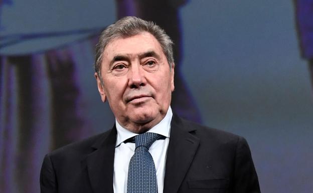 Eddy Merckx, hospitalizado tras un golpe en la cabeza al caerse de la bici