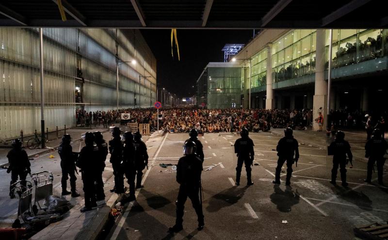 Fotos: Protestas en Cataluña al conocerse la condena de los líderes independentistas