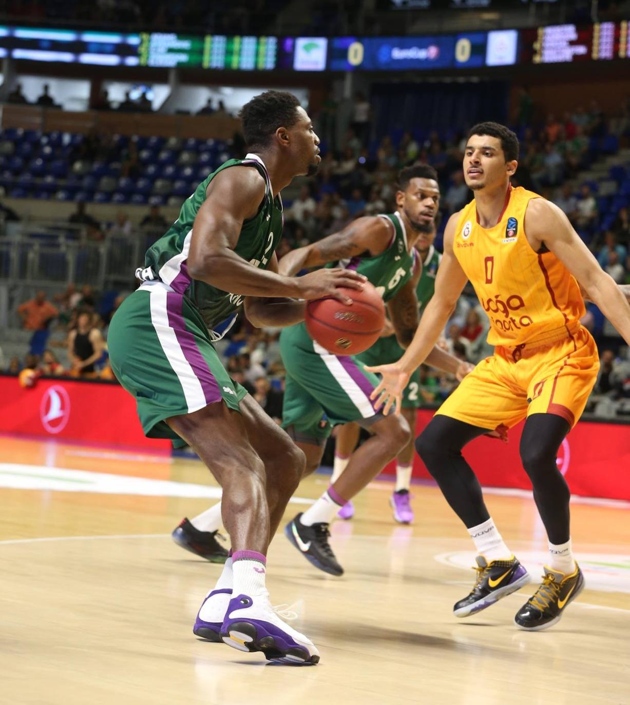 Las mejores fotos del Unicaja-Galatasaray disputado en el Palacio