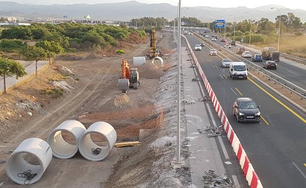 Las obras de desdoblamiento de la autovía se paralizaron esta semana a raíz de las medidas cautelares dictadas por el TSJA. 