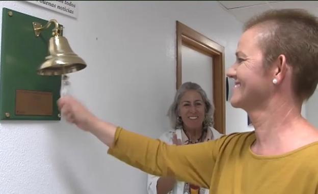 La campana que anuncia batallas ganadas al cáncer