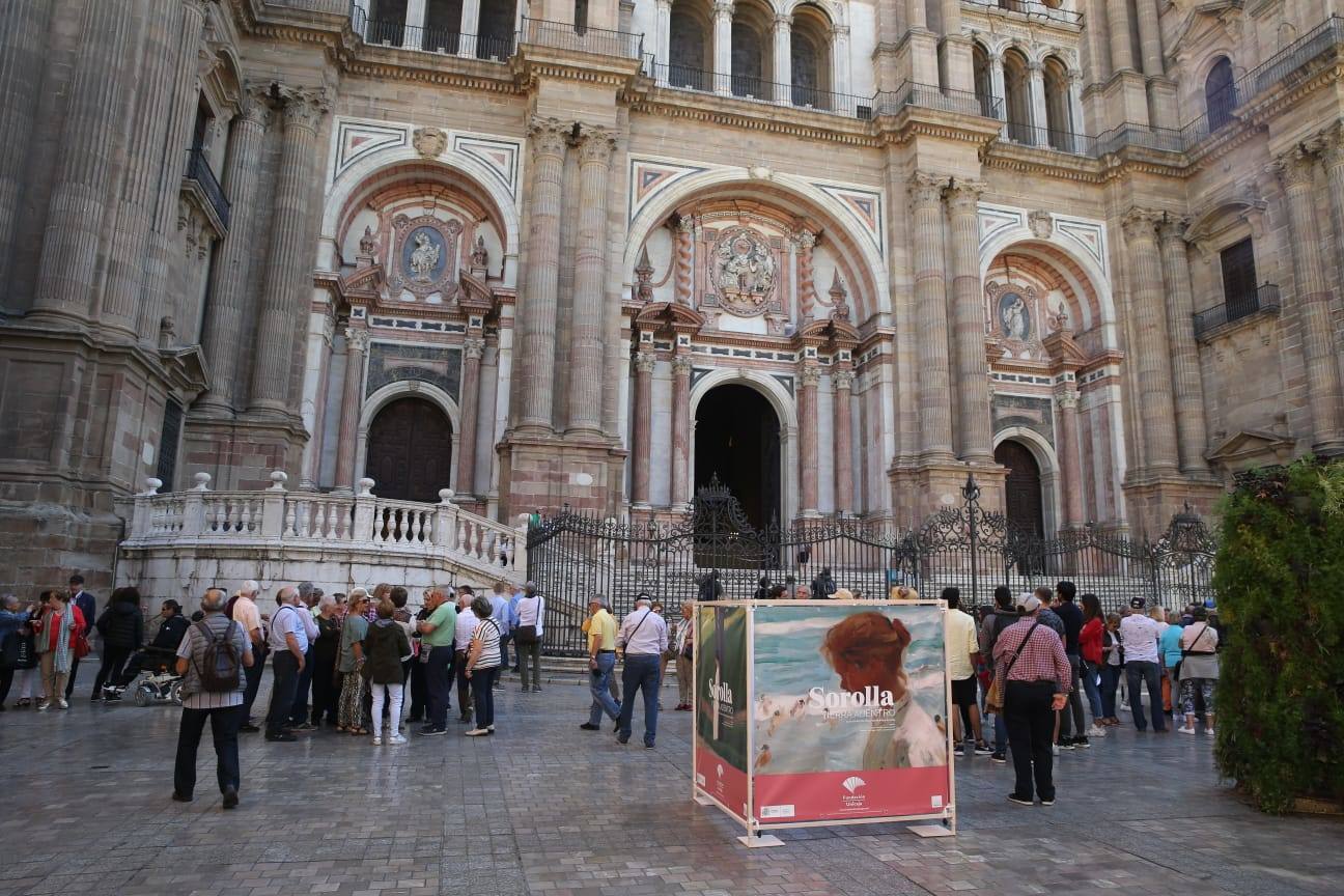 La muestra inaugural duplica el número de obras de la exhibición procedente de Sevilla hasta superar el centenar de piezas. 