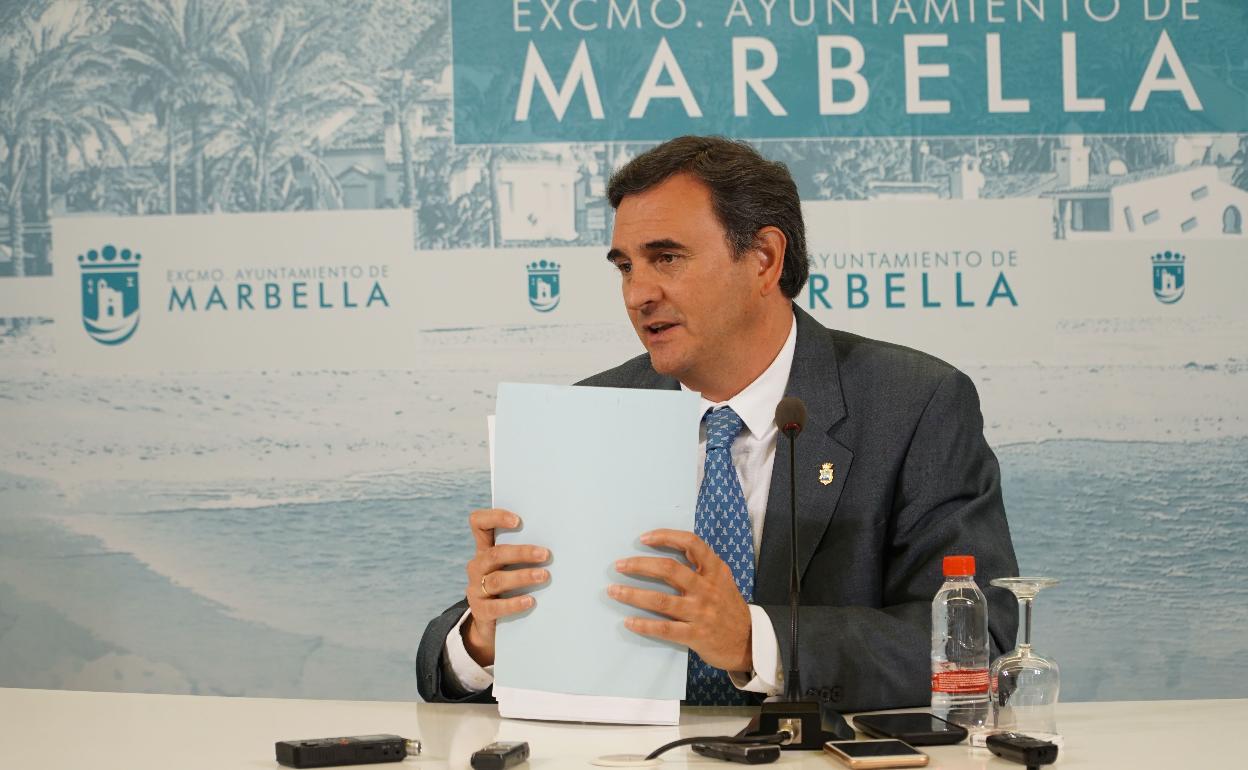 Romero defiende las inversiones de la Junta en Marbella