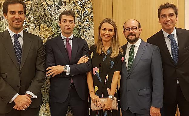 Álvaro Gayoso, Manuel Díaz, Marta Rodríguez, Enrique Borrajeros y Carlos Bac.