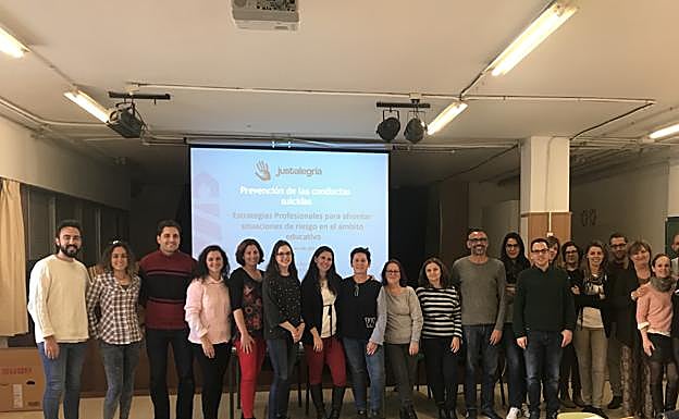 Profesores del IES Campanillas en una de las actividades de 'Razones para vivir'