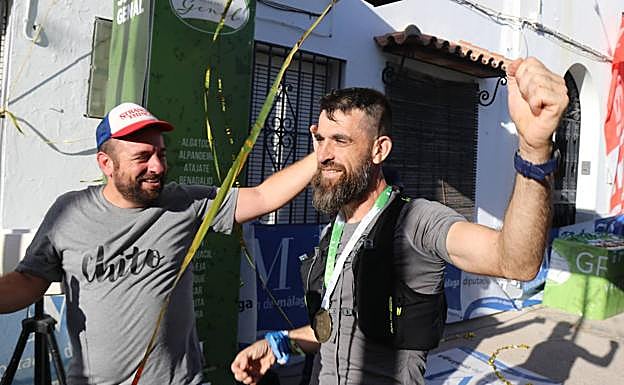 Víctor Manuel Lobatón en la llegada