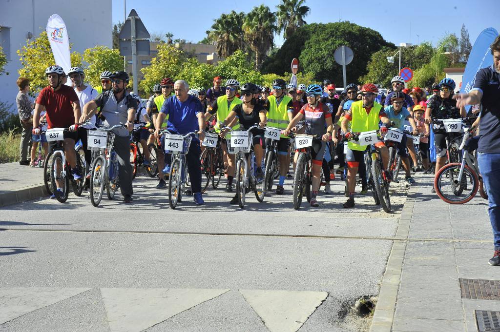 La XV edición de esta prueba se ha afianzado como una jornada lúdica y deportiva dirigida a la generar un clima de convivencia en el distrito 