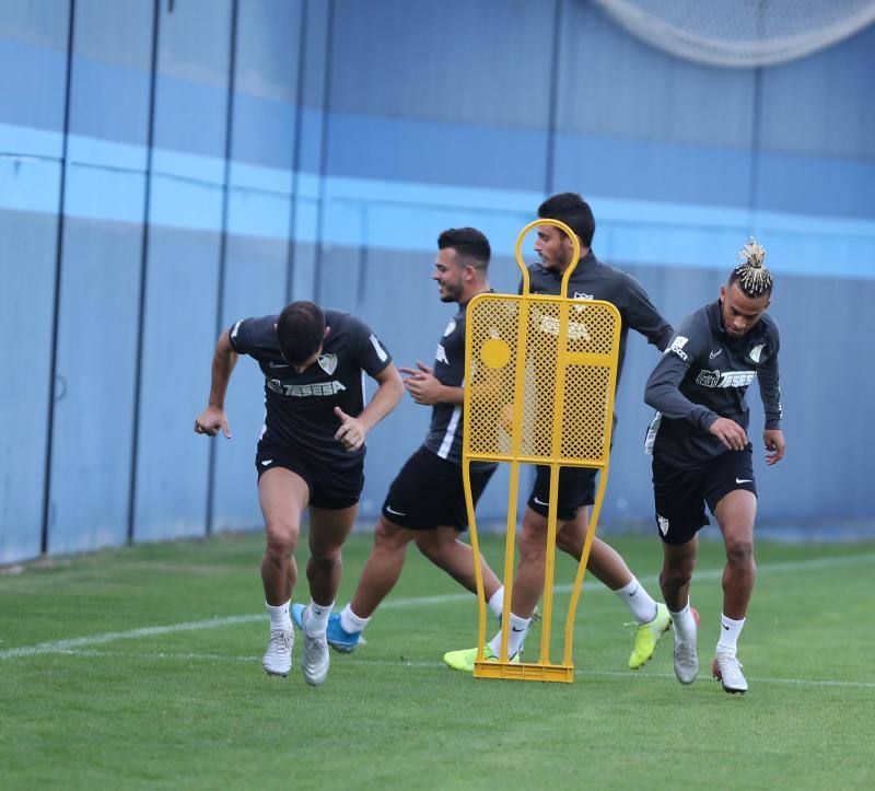 Sesión de trabajo del Málaga tras su victoria ante el Oviedo. 