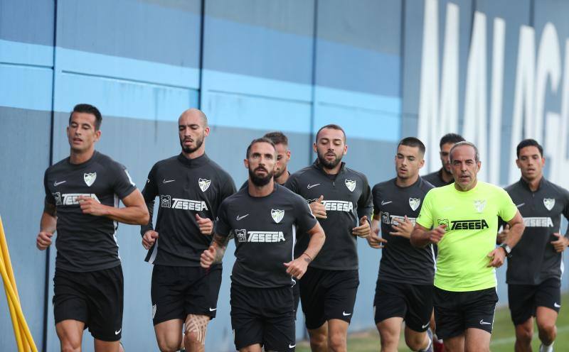 Sesión de trabajo del Málaga tras su victoria ante el Oviedo. 