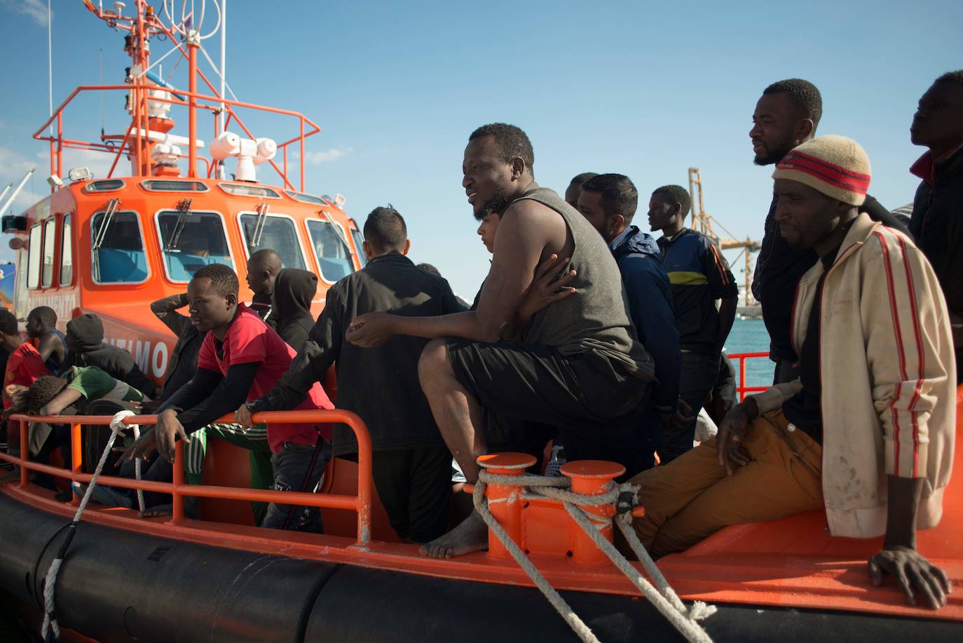 Uno de los migrantes que llegaron al puerto malagueño 