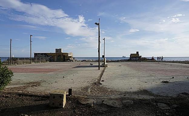 Las pistas de tenis desaparecerán por completo. 