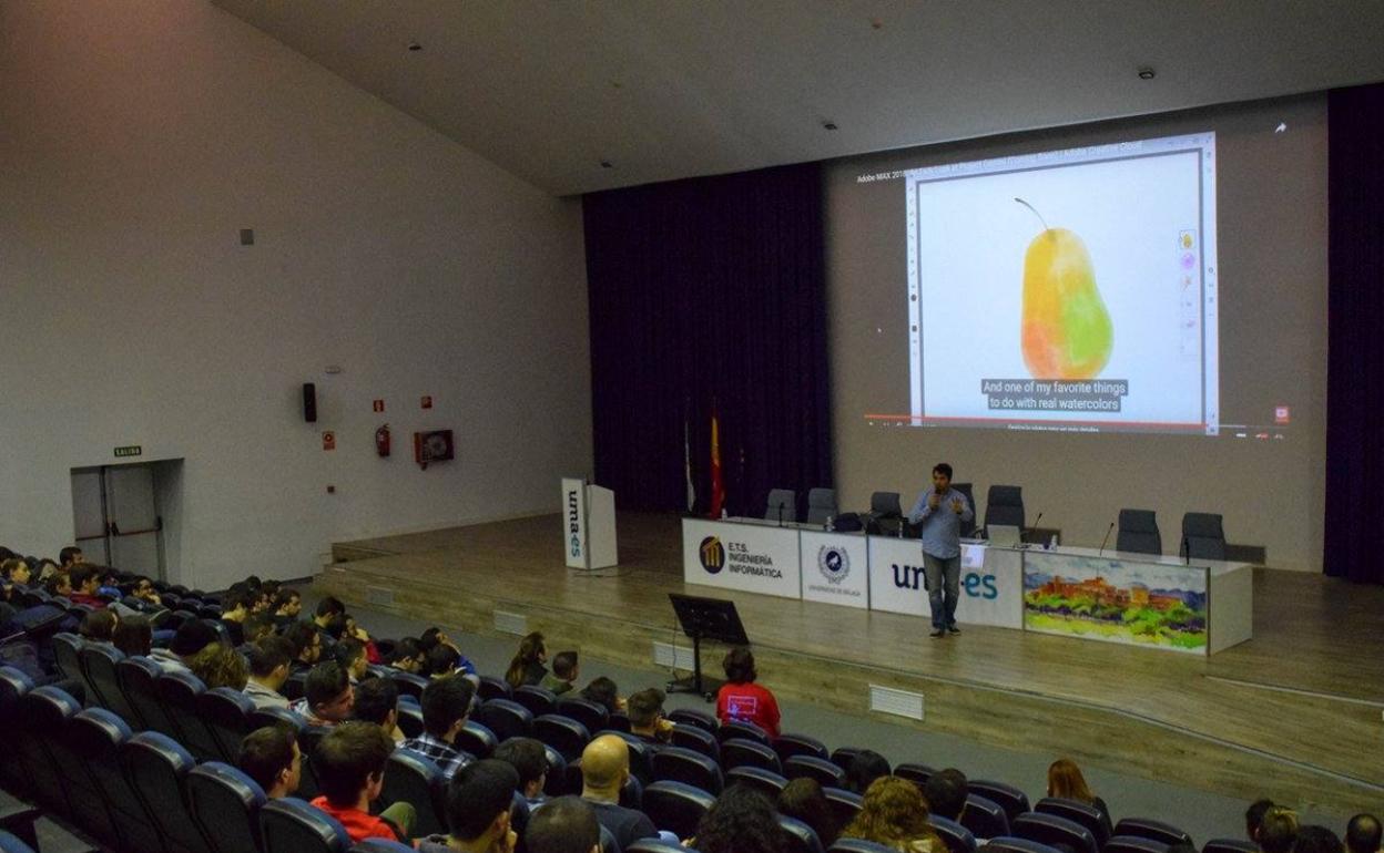 Una de las charlas de la pasada edición de DevFest Málaga