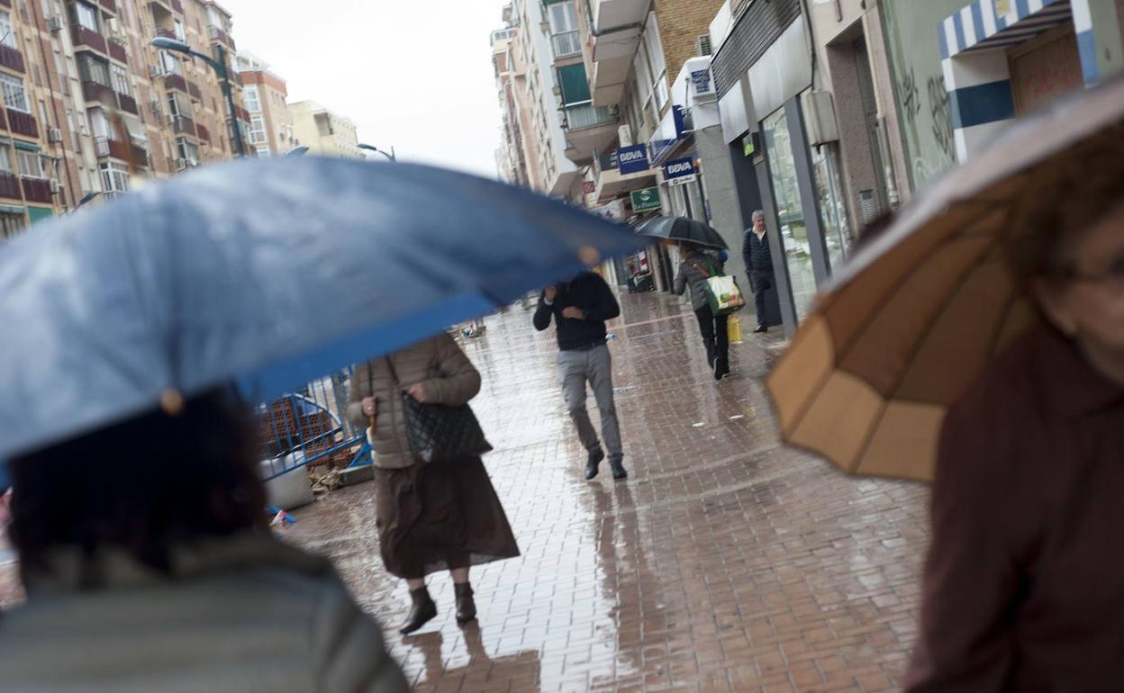 La predicción apunta a que las lluvias podrían ser fuerte este sábado por la mañana. 