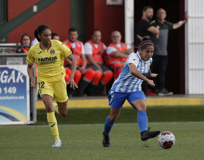 El Málaga gana al Villarreal (2-1). 