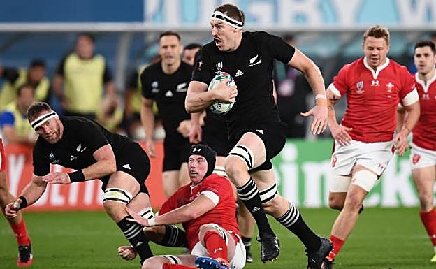 Brodie Retallick (Nueva Zelanda) Segunda línea