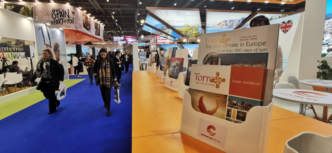 La World Travel Market abre sus puertas. En su 40 edición se convierte en la cita más importante de su historia para la industria del turismo, que encara una cuenta atrás, que se eterniza, para acabar con la incertidumbre de un inminente e inevitable 'Brexit'.