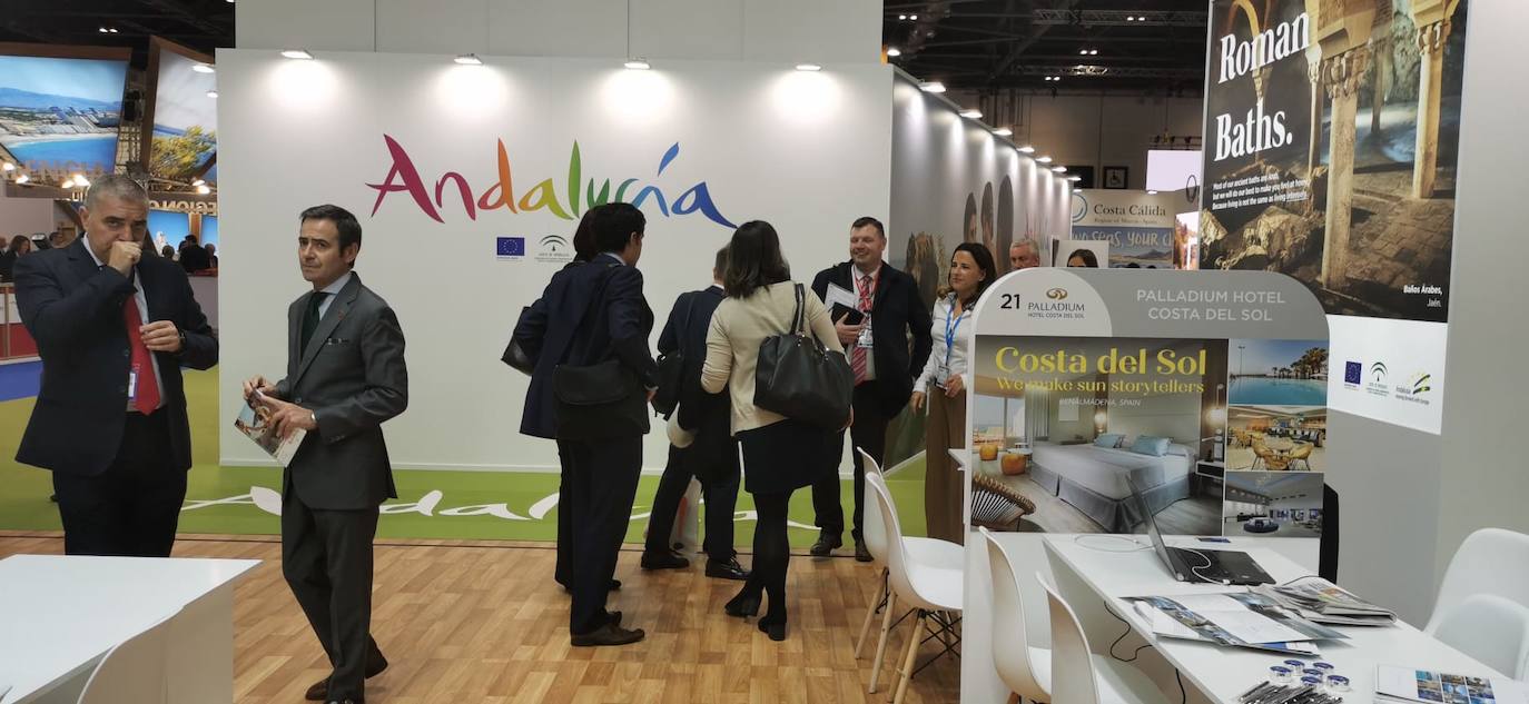 La World Travel Market abre sus puertas. En su 40 edición se convierte en la cita más importante de su historia para la industria del turismo, que encara una cuenta atrás, que se eterniza, para acabar con la incertidumbre de un inminente e inevitable 'Brexit'.