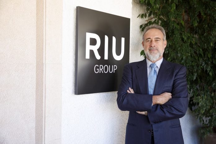 42- Carmen y Luis Riu Güell. Propietarios del Grupo Riu –Turismo. Capital 2019 (millones): 650