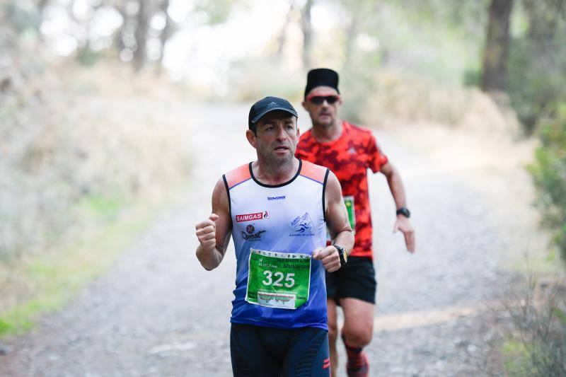 Imágenes de la 18ª edición del mítico recorrido por la sierra alhaurina donde han participado un total de 1.450 corredores 