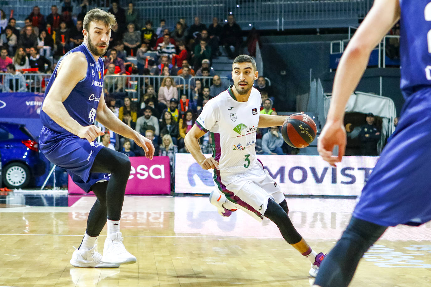 El Unicaja cae en la cancha del Andorra