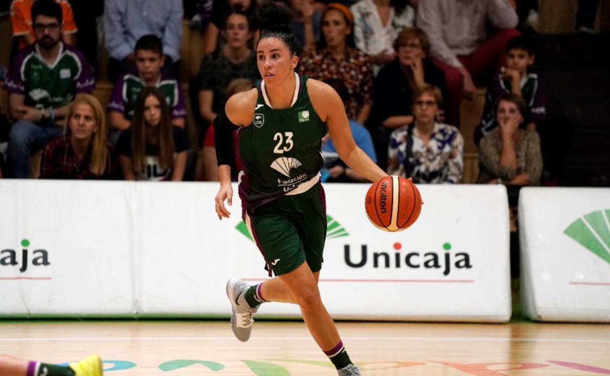 El Unicaja prolonga su buena racha con victoria ante el Uni Girona