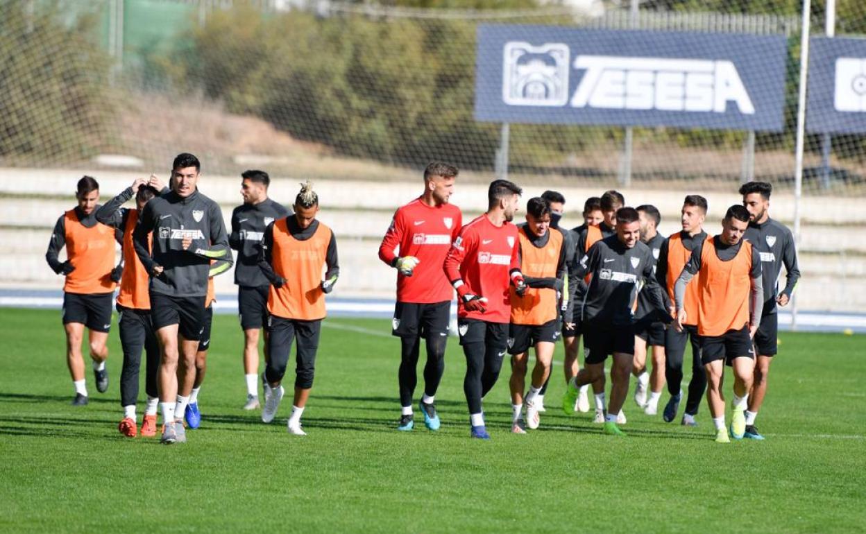 Víctor se lleva al lesionado Lombán para completar una lista de 17 en Alcorcón