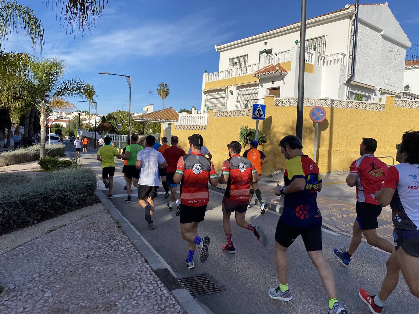 Los corredores Abdelhadi El Moaziz, del Cueva de Nerja-UMA, y Janine Lima, del Atletismo Málaga, se alzaron con la victoria.