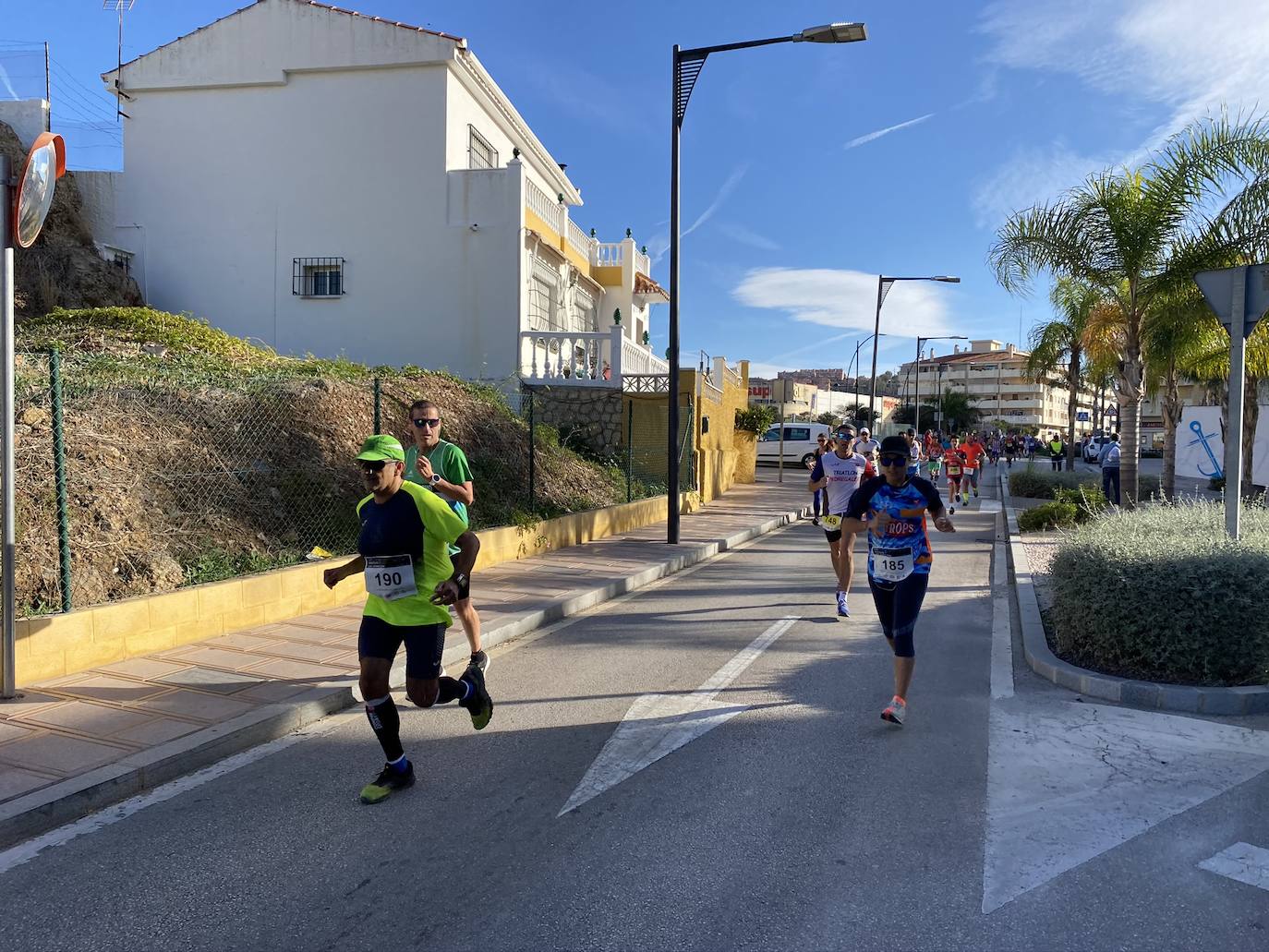 Los corredores Abdelhadi El Moaziz, del Cueva de Nerja-UMA, y Janine Lima, del Atletismo Málaga, se alzaron con la victoria.