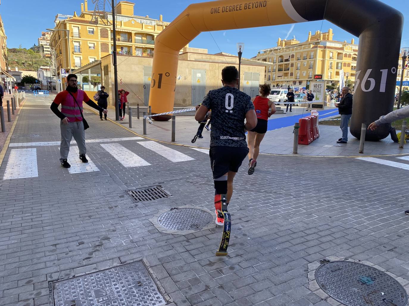 Los corredores Abdelhadi El Moaziz, del Cueva de Nerja-UMA, y Janine Lima, del Atletismo Málaga, se alzaron con la victoria.
