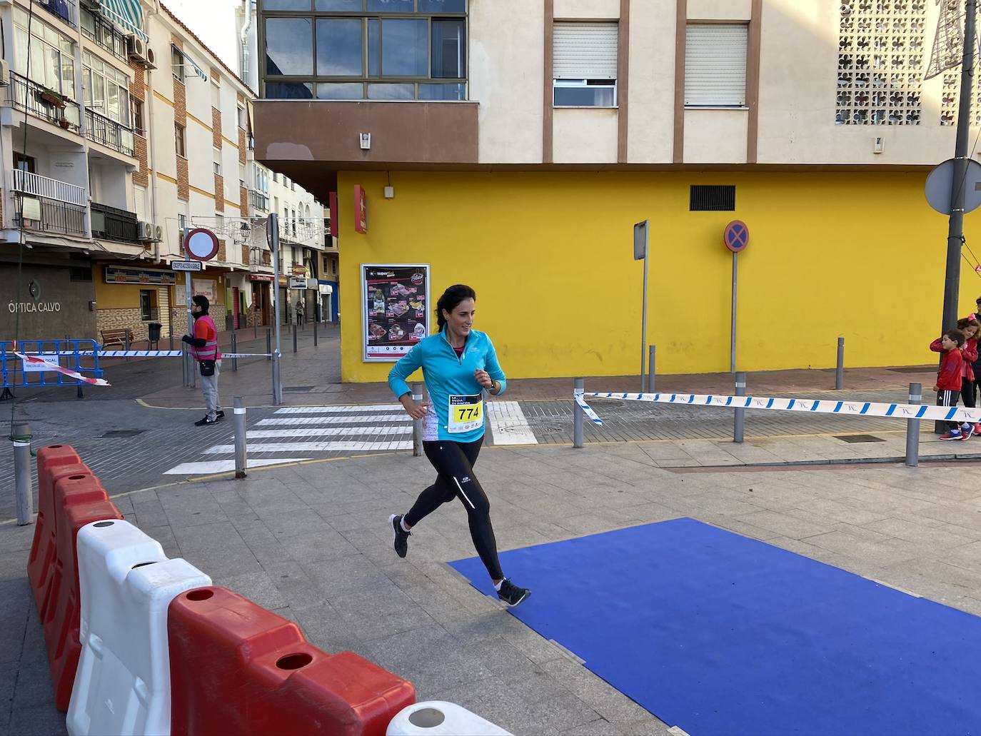 Los corredores Abdelhadi El Moaziz, del Cueva de Nerja-UMA, y Janine Lima, del Atletismo Málaga, se alzaron con la victoria.