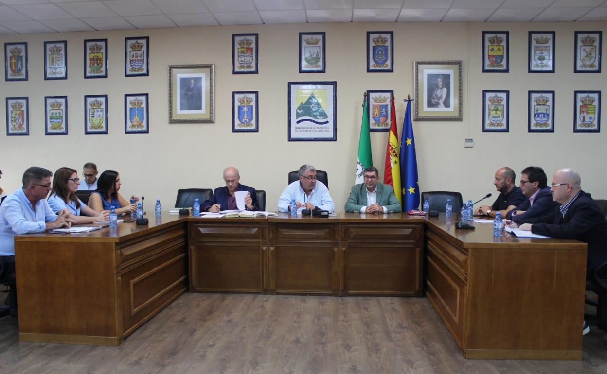 La Mancomunidad de la Axarquía pide convertir en paisajísticas las carreteras de la ruta de la pasa y el vino moscatel