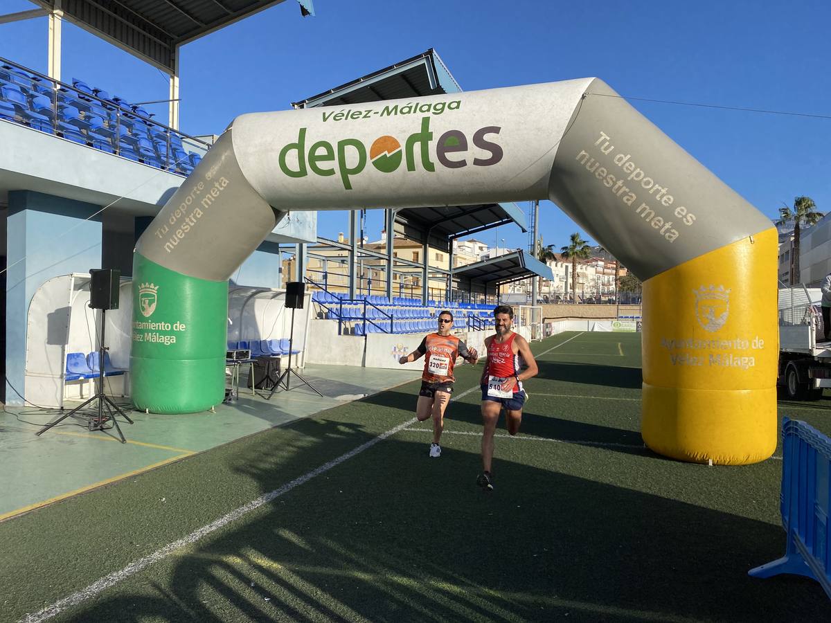 Fotos: ¿Estuviste en la VI Media Maratón de Vélez? Búscate en nuestra galería