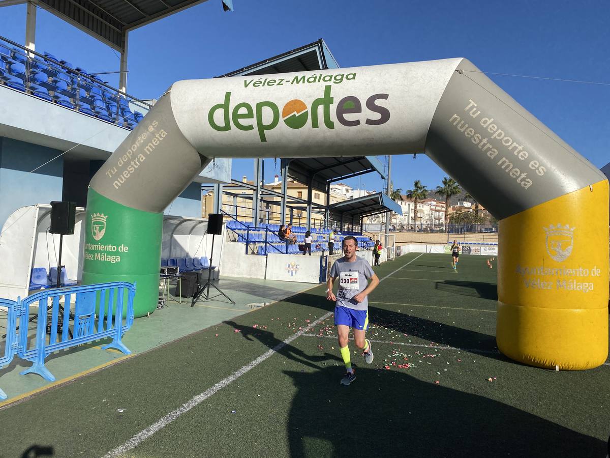 Fotos: ¿Estuviste en la VI Media Maratón de Vélez? Búscate en nuestra galería