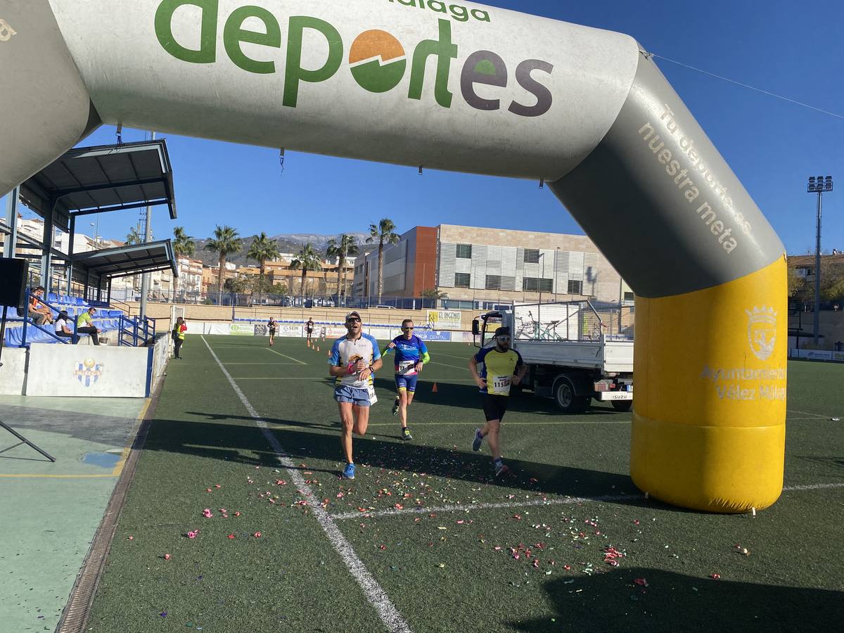Fotos: ¿Estuviste en la VI Media Maratón de Vélez? Búscate en nuestra galería