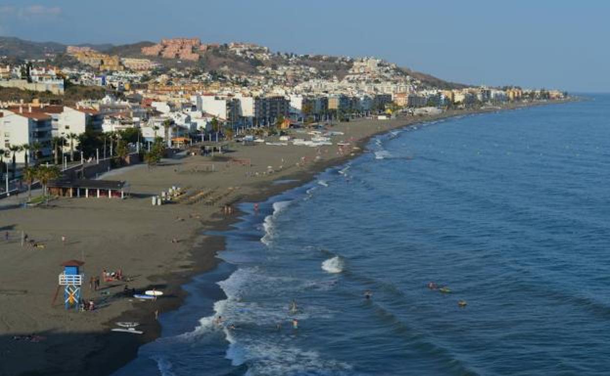 Vista panorámica del litoral rinconero. 