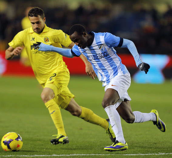Repasamos las imágenes del precoz excanterano del Málaga que vivió un calvario de traspasos durante un año y medio, y finalmente encontró estabilizarse en la Liga belga. El camerunés se sincera para SUR sobre su salida del club blanquiazul, envuelta en polémica, y sus planes futuros.