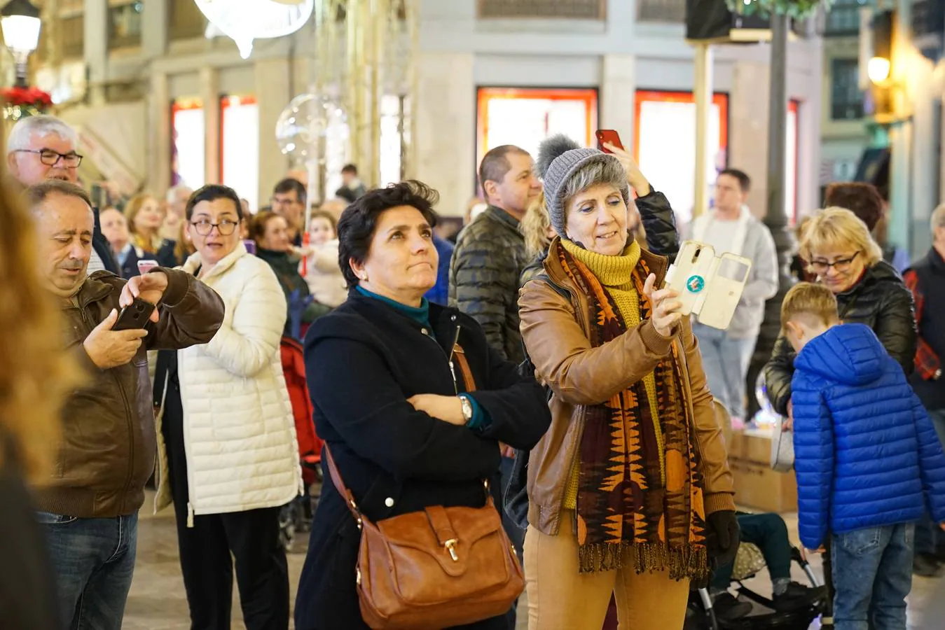 Miles de personas han asistido ya al espectáculo de luces del Centro de Málaga