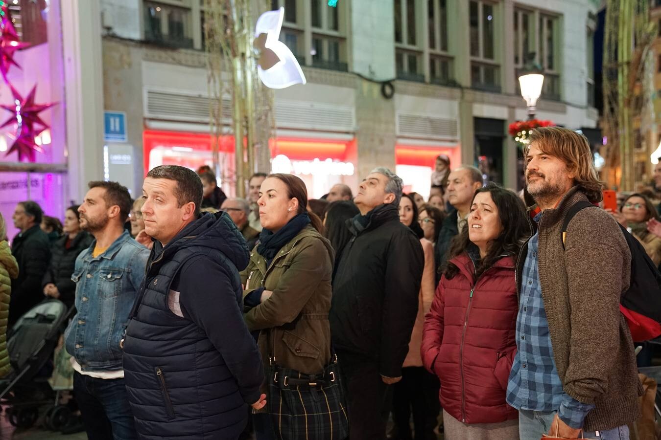 Miles de personas han asistido ya al espectáculo de luces del Centro de Málaga